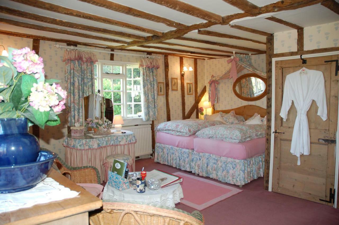 Clayton Wickham Farmhouse Bed and Breakfast Hurstpierpoint Εξωτερικό φωτογραφία