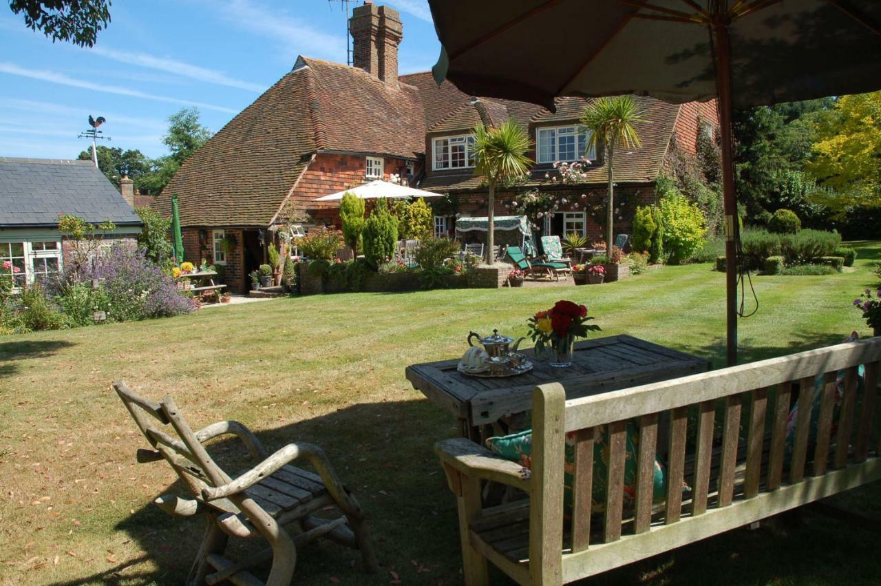 Clayton Wickham Farmhouse Bed and Breakfast Hurstpierpoint Εξωτερικό φωτογραφία