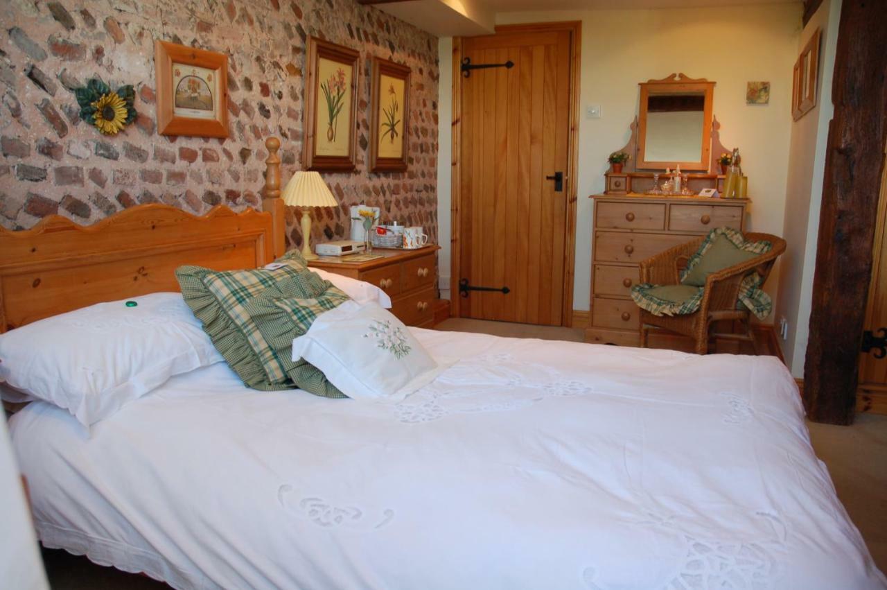 Clayton Wickham Farmhouse Bed and Breakfast Hurstpierpoint Εξωτερικό φωτογραφία