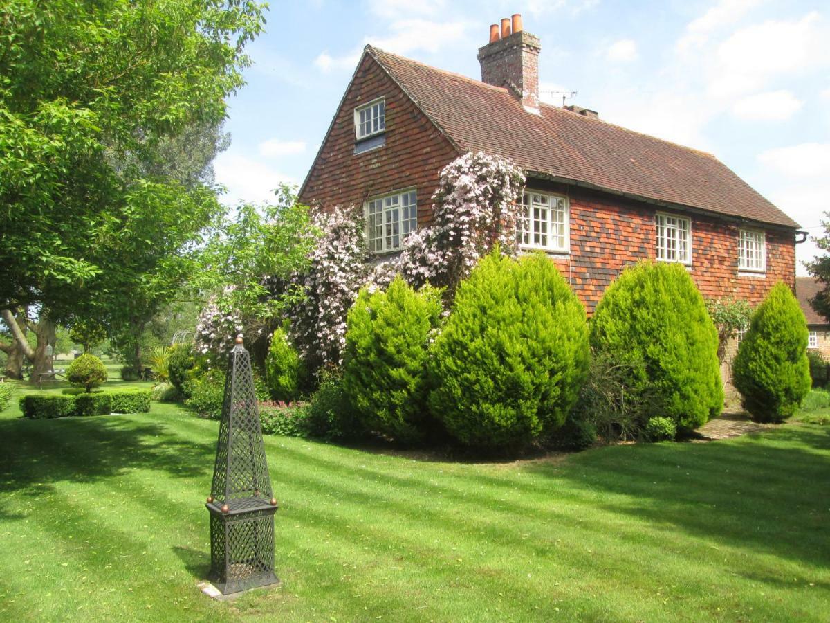 Clayton Wickham Farmhouse Bed and Breakfast Hurstpierpoint Εξωτερικό φωτογραφία